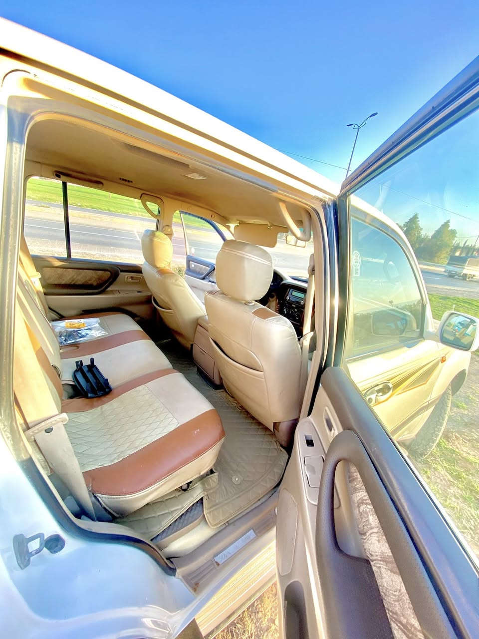 سلام عليكم اخواني ..رمضان مبارك 🌷تويتا لاندكروزر استيراد خاص مكفول من الحادث🌷فقط بيها رش شبرين بالبنيد اثر شخوط🌷مكان بغداد🌷اخت الزيرو ماشي ٣الاف فقط🌷موديل ٢٠٠١فول فول ماعدا سلايت 🌷رقم وسنويه جديدبشرط كل العراق رقم اصلي بوجهك حول🌷مواصفات::گير توماتيك .تبريد مركزي.ثلاجة .قفل ديفلوك .كشن لگزز جنطا لگزز.مرايا كهربائية.اريل كهربائيه.دبل تانكي.كهربائيات كله بشرط 🌷صدر جديد .اربع تايرات و وياله بالكارتون.🌷محرك و گير بشرط .ماتصرف بيها ربع دينار .عليها سيرفس كامل من شركة تويتا سليمانية .
مكان بغداد 
سعر ١٦٧وبيها مجال للطيبين
سونار موجود رجاء تفاصيل كلة موجود 
الصبح اني بالدوام مااجاوب 
رقم تلفون ***********
