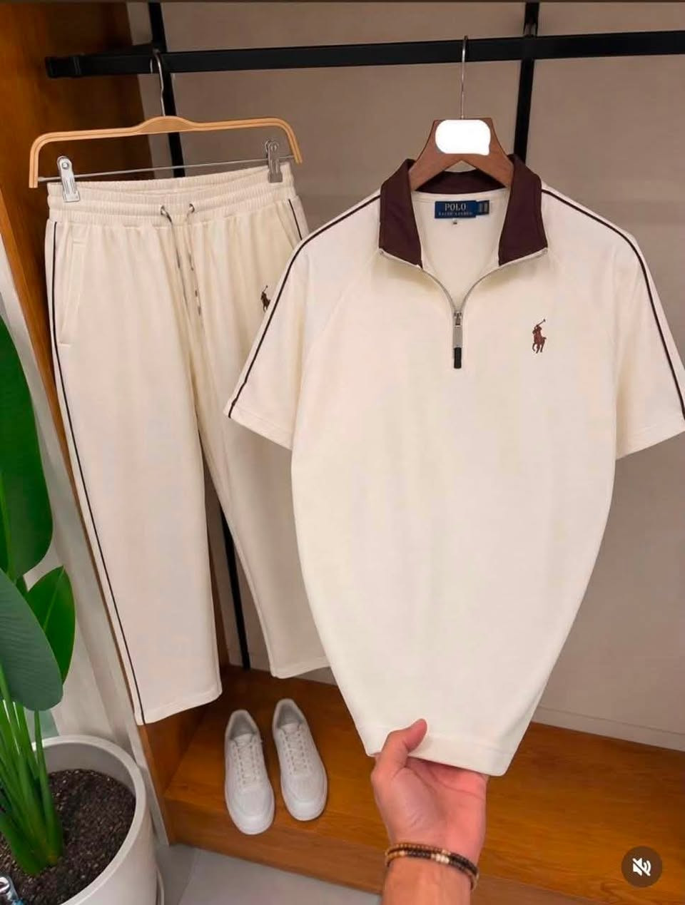 سوت بولو 🇨🇳 خامة اصلية 💯
قياسات  M - L - XL - 2XL 
الشد 24 قطعة 6 الوان ب540 الف

السعر القطعة 22,5 الف


**إذا كنت صاحب هذا الإعلان وتريد حذفه لأي سبب، رجاءا أرسل رسالة إلى الدعم الفني**