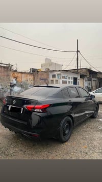 فيرسا • ٢٠٢٠ • كاميرا شاشة