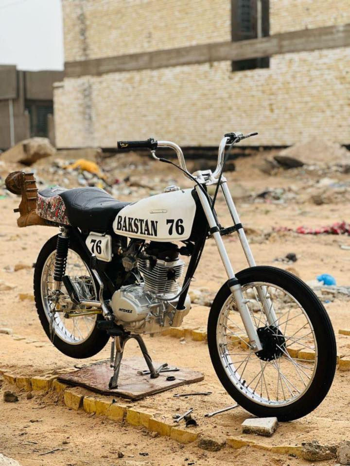 سلام عليكم دراجه اربعه كير للبيع الدراجه جديد تعمير ٢٥ شاصي ١٨ اصولي هونداي السعر ٧٥٠ وبيها مجال للطيبين مكاني نجف ***********
