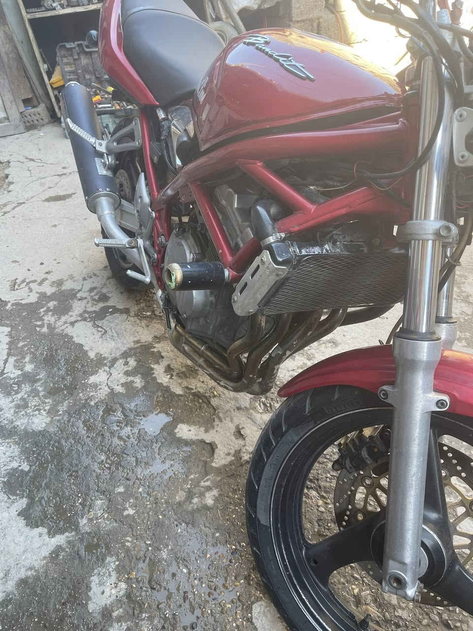 سلام عليكم دراجة سازركي باندة ربع الدراجة مكفولة كفالة عامة للبيع مكاني بغداد الشعلة رايدهة اب 1200 رقمي واتساب ***********
