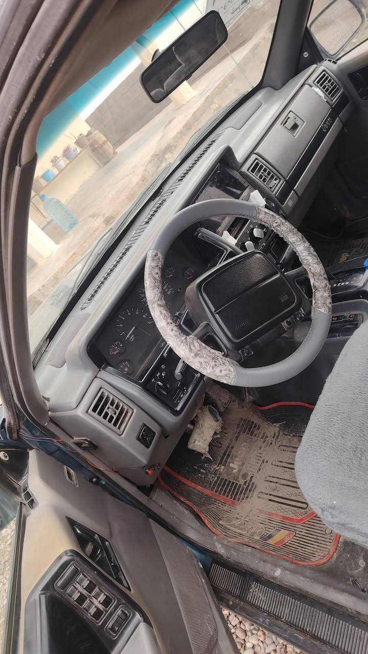 السلام عليكم
للبيع جيب شيروكي موديل ٩٤ فول مواصفات محرك ٦ الاستفسار على الرقم *********** السعر ٥٠ وبيهه مجال مكان الحويجه
