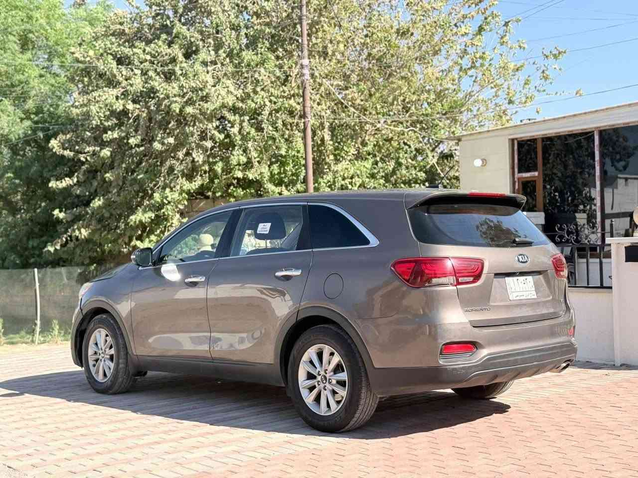 السلام وعليكم
سورنتو موديل 2019 

محرك 3500 

V6 

ماشيه 160 ميل 

 7راكب رقم صلاح الدين باسمي تحويل ثاني يوم يرهم مراوس حسب القناعه 

تبريد تدفئه حساسات جانبيه اشاير بالمري

اربع انضمة قياده 

السعر 195 بيها مجال 

***********

***********
