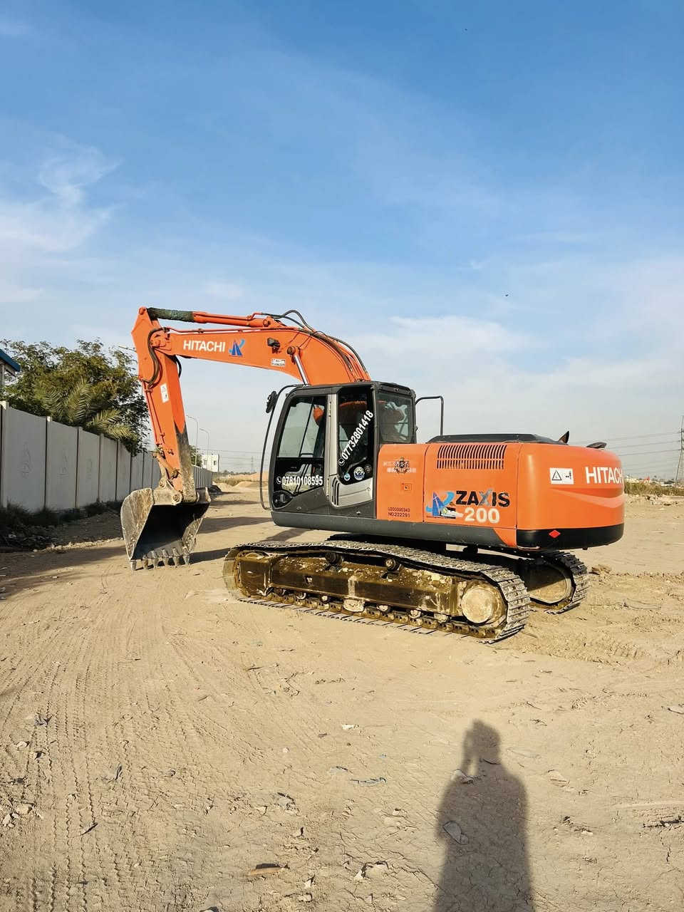 السلام عليكم حفاره Z3 موديل 2013 للبيع مأساس جك همر الحفاره نضيفه كلش المكان حله للستفسار 

((‭٠٧٨١ ٠١٠ ٨٥٩٥‬))
((‭٠٧٧٣ ٢٨٠ ١٤١٨‬))
