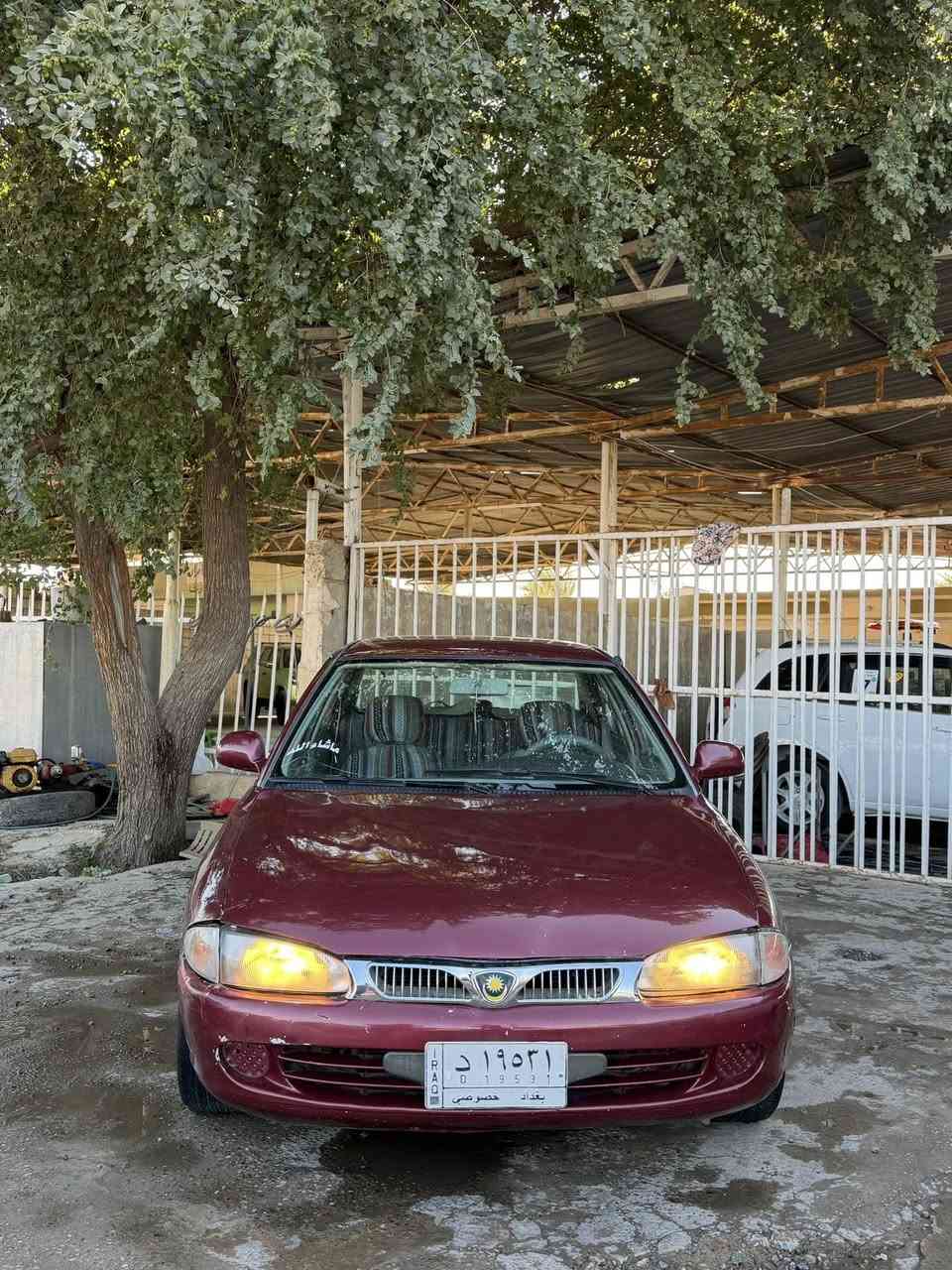 سلام عليكم للبيع براتون موديل 2004 لون ماروني مصبوغه جماليه بدون ضربه او اخياس كير اوتماتيك السياره ماناقصها اي شي من كير او محرك و حداديه 
وكهربائيات كلها شغاله تايرات جدد  رقم السياره بغداد
تحويل مباشر  سنويه لل 27
مكان السياره / سامراء
السعر /40 ورقه$
الرقم/***********
