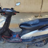 دراجه فراشه فضائي ما بيه اي نقص بسعر 450وبيه مجال  07755376422