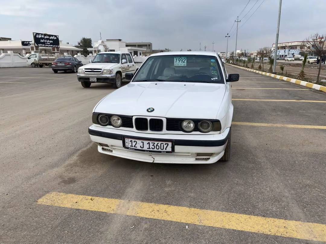 بوفروتن مودیل 1992فول بس سیلایت نیە کیر ومکینە وکیر تحویل بشرت عام بخ بس بوجوانی بی لیدان  بو سعر تلفون بکە ***********زین***********
