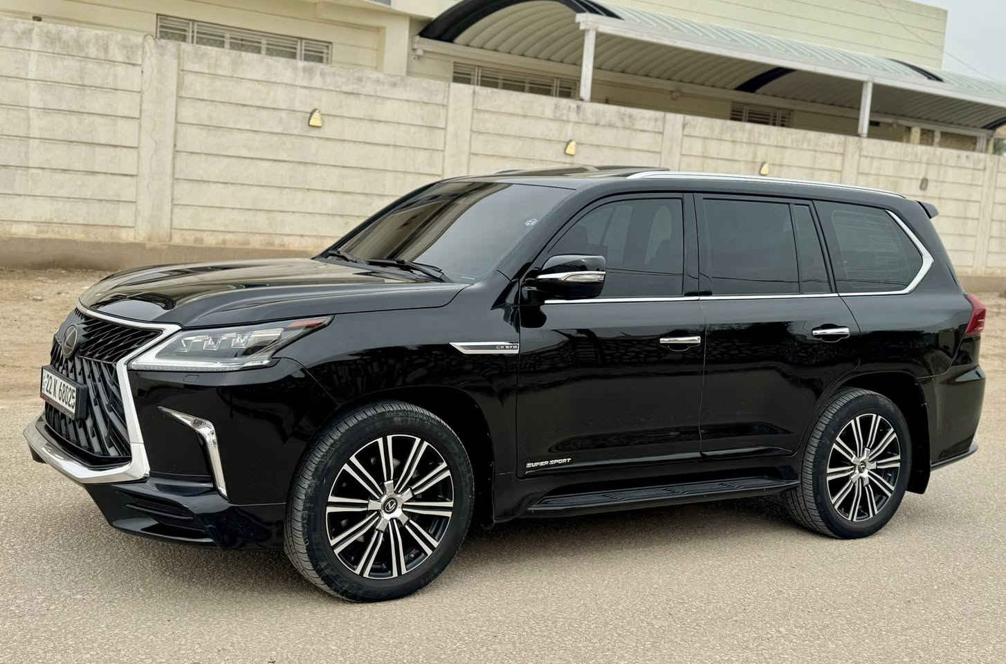 لكزز 2020 فووول داخل كورو كفاله عامه من كلشي 
ماشيه 94 وضع الشركه ستخدام شخصي جدا محفوضه
ربيل بسمي تحويل مباشر بيع او مراوس السعر 763$ 
مكاني بابل - الشوملي سياره احلى من صور شرط 
للاستفسار *********** او ***********
