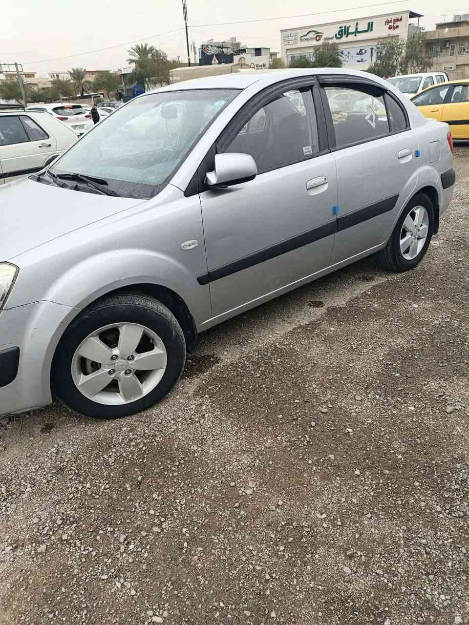 كيا برايد كولد ٢٠٠٨
فول مواصفات 
مقاعد جلد 
 تدفئ وتبريد بالمقاعد 
حجم المحرك 1600
حساسات خلفيه 
للتواصل علئ الرقم الخاص 
***********
