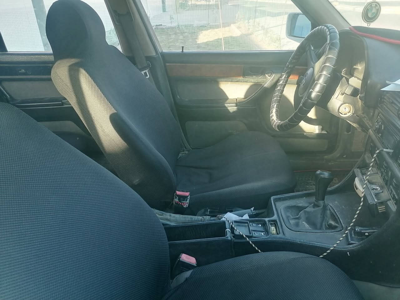 للبيع  730.  موديل 90  كير عادي  محرك مفتوح باسمي تحويل مباشر سعر 36$ للاستفسار  *********** مكانها فلوجه
