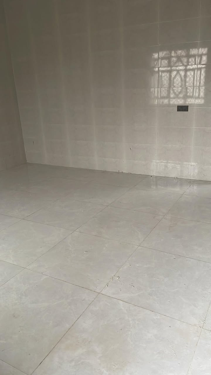 خلفه سيراميك ارضي وجداري وصطوح تزفيت تصعيد مواد اي شي بخدمتك رقم هاتف ***********جميع محافظات
