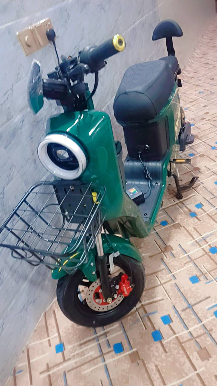 السلام عليكم دراجة شحن R9البيع صار سبوعين من طلعت من الوكيل السعر 500وبيه مجال الشراي يجي خاص او يعلق واني اجيه ولا مو شراي لا تجي


**إذا كنت صاحب هذا الإعلان وتريد حذفه لأي سبب، رجاءا أرسل رسالة إلى الدعم الفني**