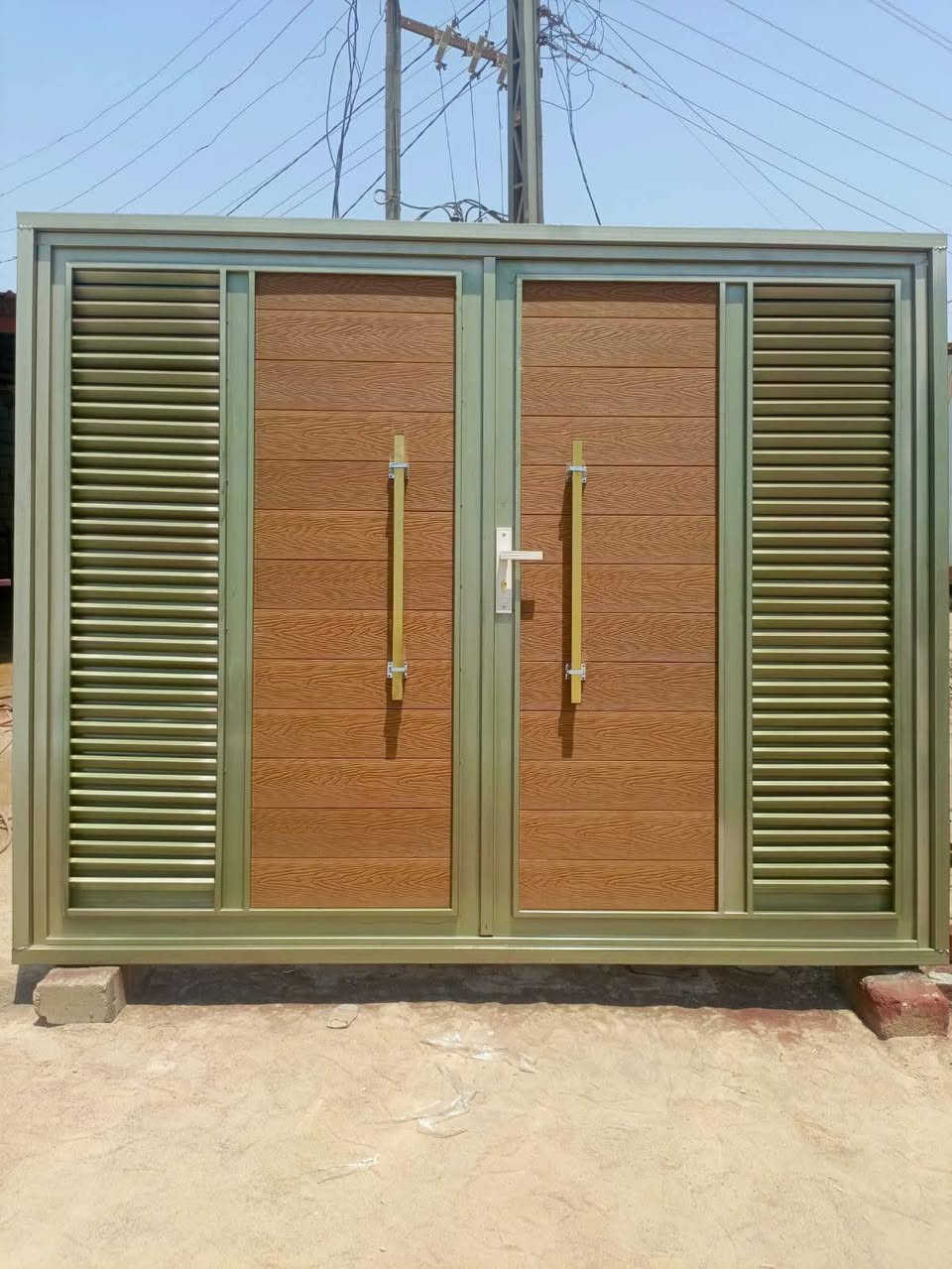 محل حداده بركات ام البنين العمل كافه الحدادة أبواب شبابيك محجرات كي سبان كرفانات العنوان حي ميسان شارع سيطره الشياب قرب سكله الكرعاوي الاستفسار *********** اسعار مناسبه يوجد توصيل وعمل المحافظات العراق
