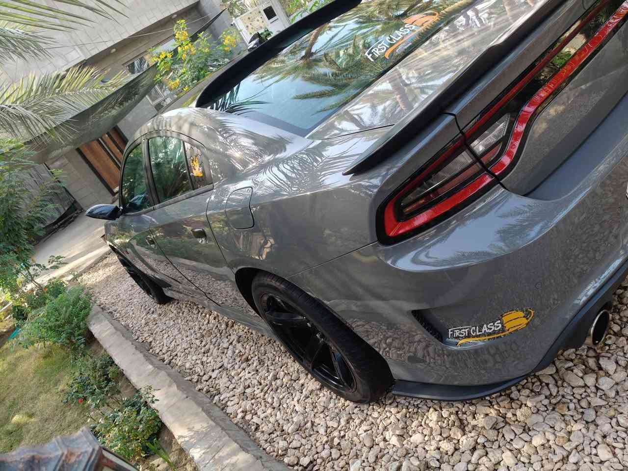 سلام عليكم جارجر موديل 2017 سكات باك سياره حادثه بنيد وبلعراق صار بيه باب الوره فول موصفات السياره  بيه جكات وهواي تفاصيل ماشيه 72  حقيقي مكانه حله بابل سعر 210 استفسار ***********
