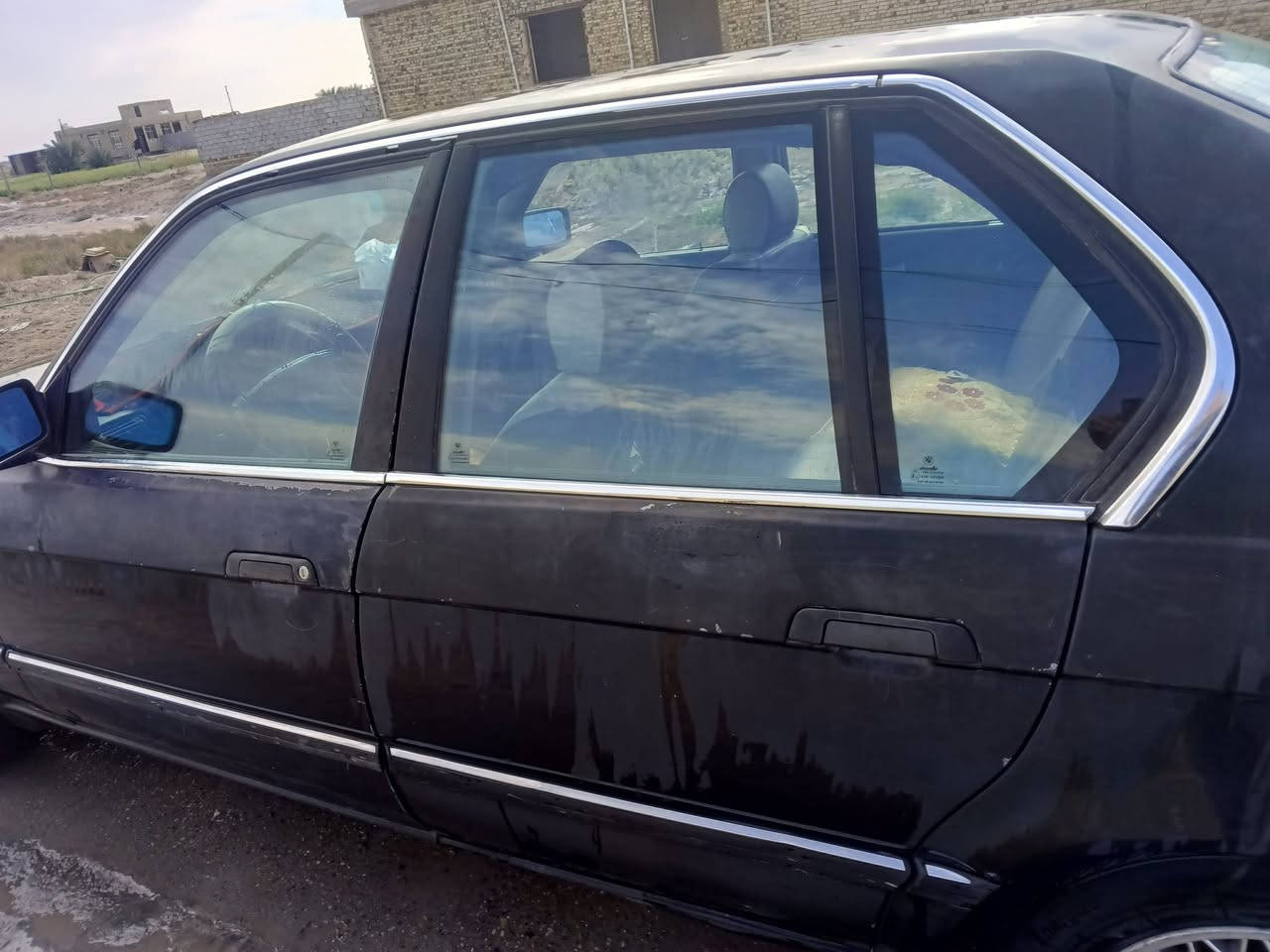 السلام عليكم بي ام 735 للبيع او مراوس محرك Vvt ياباني جديد رقم كربلاء كهربائيات كلها شغاله حداية 70 بالميه سعرها 30 مكانها بالديوانية ***********
