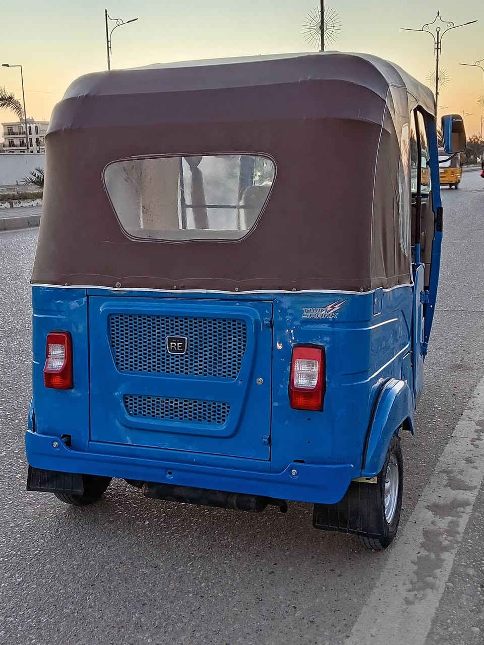 تكتك البيع مديل 2021 وراق وكيله شاكر سعر ٦٨٠٠ بهة مجال قليل شراي تصل ***********
