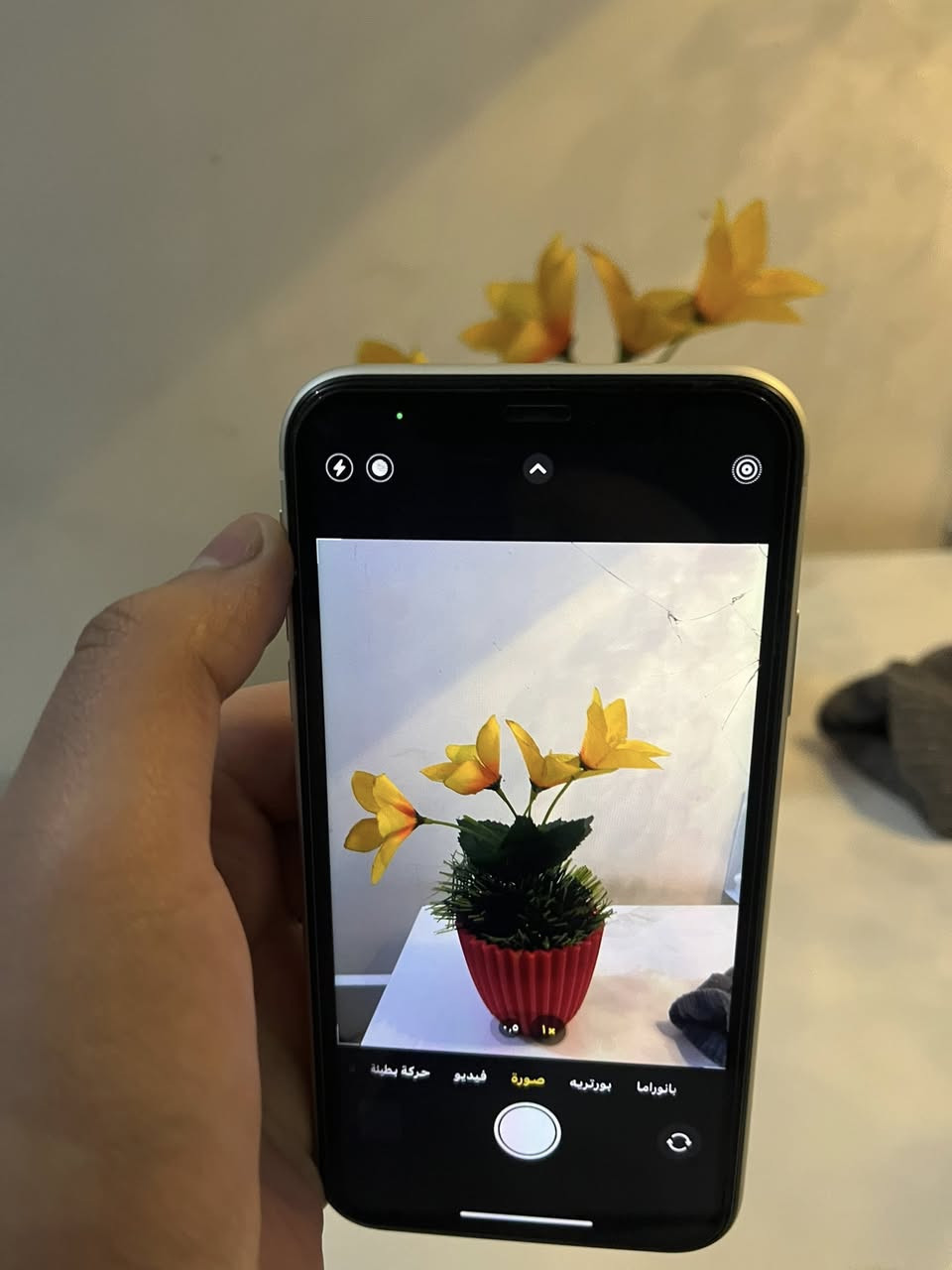 السلام عليكم 11عادي وتر وتر ما مفتوح ذاكرة 128  بطارية 86 ما معلاية شحن نت مخابره سيمكارت هزاز كامرة شحن صوت كله شغال الجهاز نضيف الى درجة الله شاهد فقط فطر بل شاشه وكع مني ونفطرت الشاشه فطر خفيف وما مئثر على المس سعرة 225 مكاني بغداد متواجد فيس بوك او وتساب ***********
