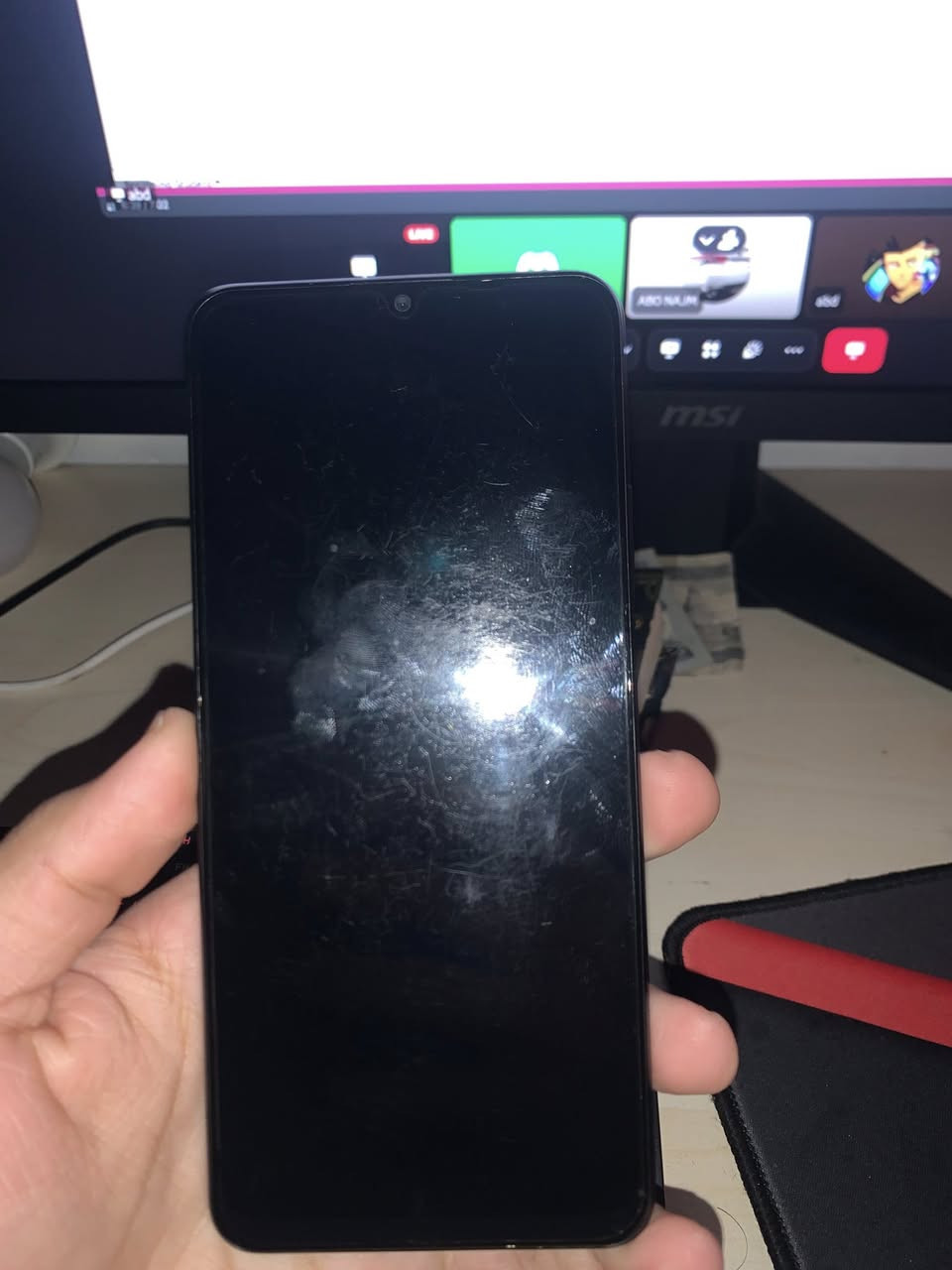 للبيع Realme Note 50
الجهاز مقفول – السعر 60 ألف

الحالة نظيفة  
الكرتونة موجودة

المواصفات:  
- شاشة 6.74  
- بطارية 5000  
- ذاكرة 64GB / رام 4GB  
- كاميرا 50MP

مناسب للاستخدام اليومي  
للاستفسار واتساب: ***********
