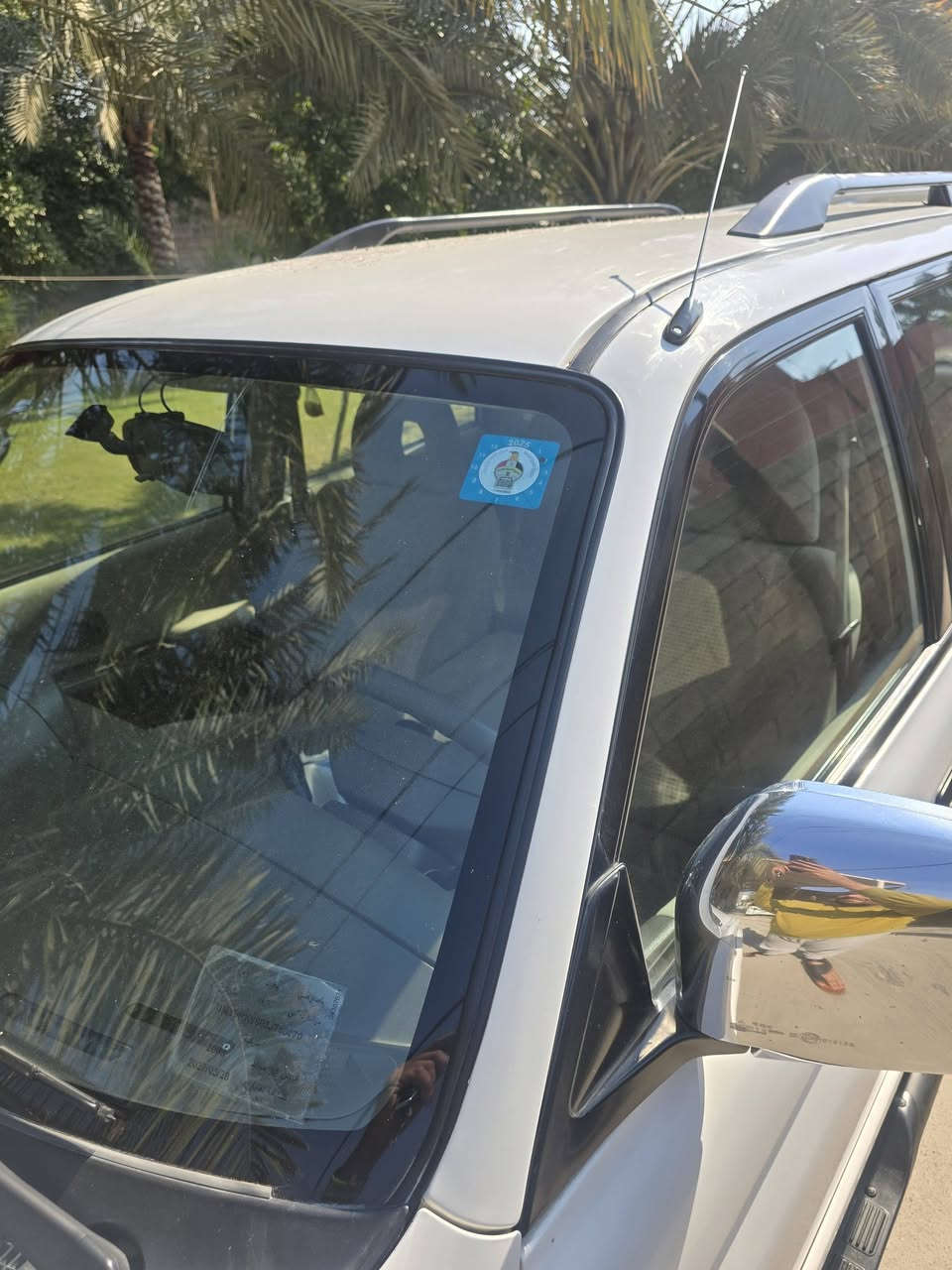 السلام عليكم ناتيفيا  ٢٠٠٨ مكفولة كفاله عامه والسونار بالمنشور  محرك جديد مامفتوح صدر أمامي وخلفي جديد  تدفئه تبريد  شغاله  رقم وسنويه جديد  تخم تاير  السياره على وضع الشركة جديده ماشيه  ٩١ حقيقي  العنوان ديالى بعقوبه  والاتصال بالرقم   ***********
