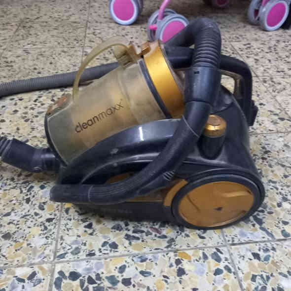 للبيع شغالات للبيع الاتصال ***********
