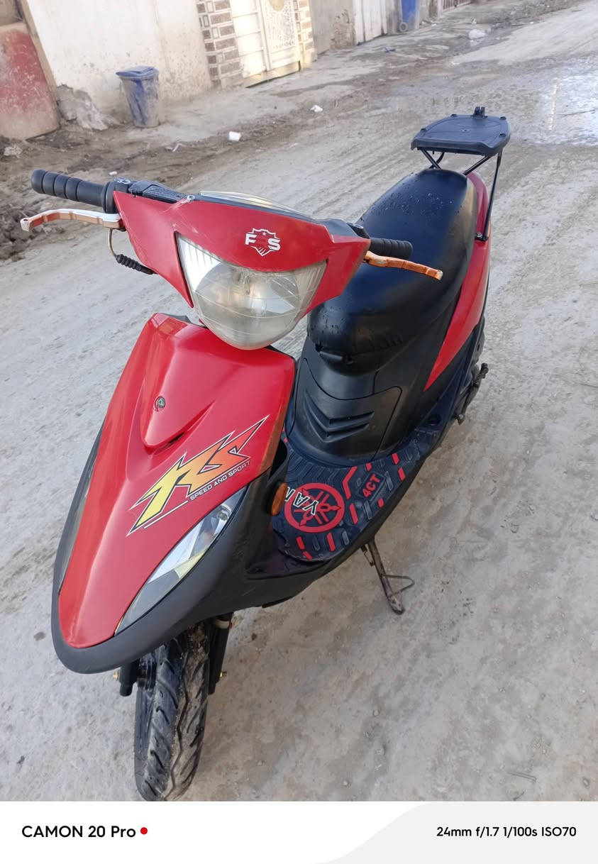 السلام عليكم 
ماكس عدله كفاله 
مكينه بلادي بيه شويه تزويد  
تجي تاخذه من البيت 
سعره 850 وبيه مجال حك الجيه
واتساب او تصال 
***********
 ***********
