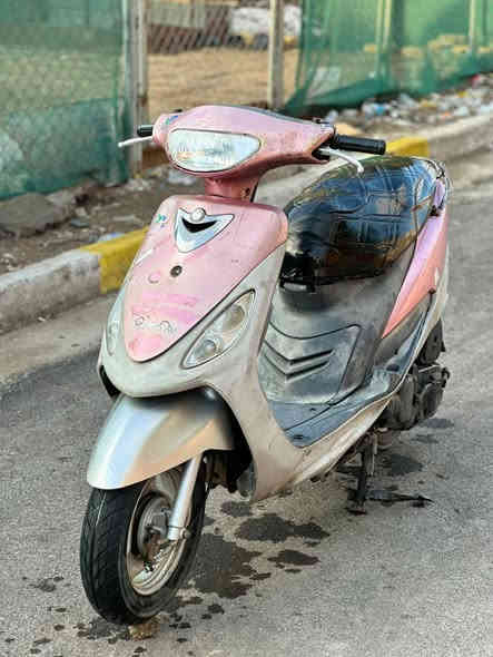 اسلام عليكم دراجه ماكس منغولي للبيع مكفوله مكينه ناعمه نكره سلف هندر نضافته واضحه بل صور السعر 500وبيه مجال *********** مكاني بغداد شعب صيطره قديمه
