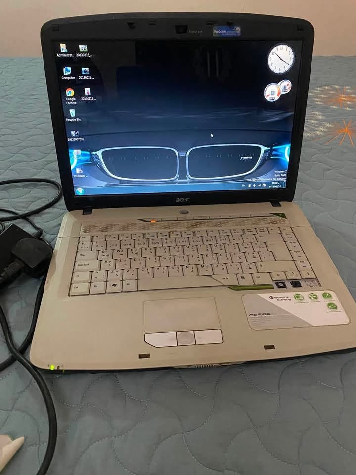 السلام عليكم للبيع لابتوب acer 5315 جيل القديم نضيف جدا  قيم بما يرضى الله واخذه للجهاز  واتساب ***********
