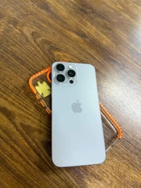 ايفون 15 برو ماكس   ذاكره 256 بطاريه 91% نموذج M نظافه 90‎%‎ جهاز مبدل...