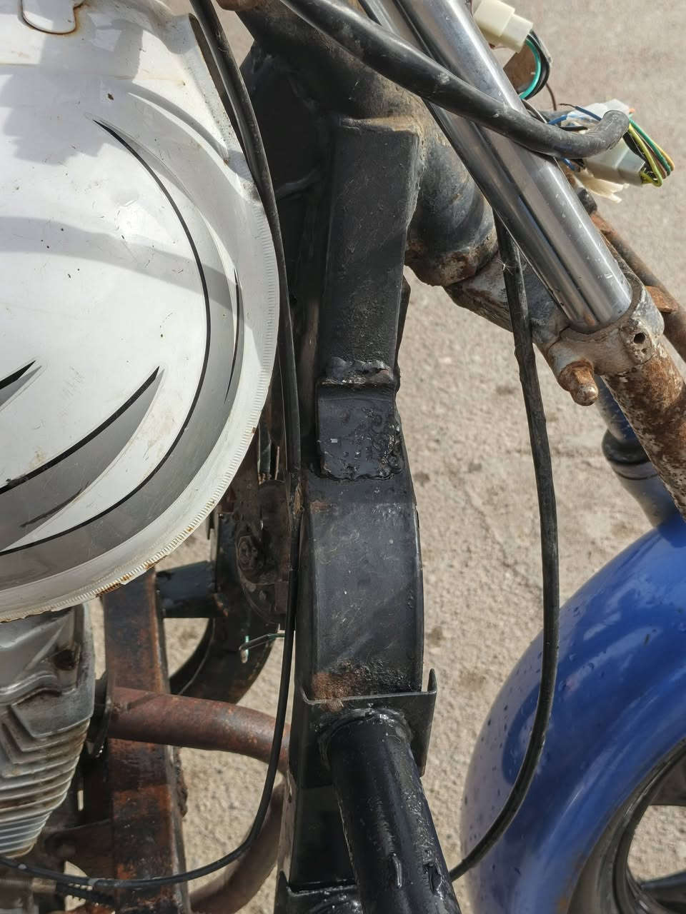 سلام عليكم شباب ستوته للبيع امتيار ادوات مكفوله من بوكه ظفيره جديده باتري جديد نكره سلف تخم تايرات جديد شاصي بي  صفحه وحده ركبه وملحوم بالسعر (450) العنوان الرميثة رقم الهاتف
***********
