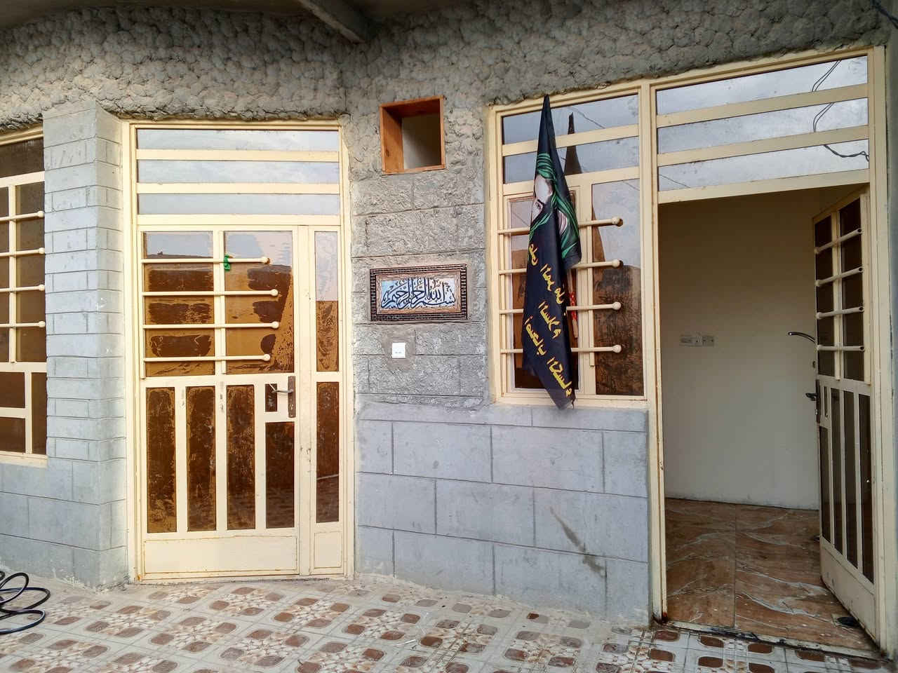 سلام عليكم مشتمل لليجار حي زليزل خلف بيت جوده ***********
