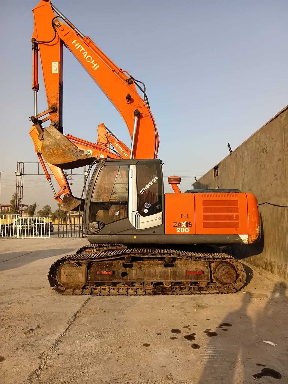 زت ثري للبيع موديل 2009 رقم واسط بس مضخه مجفته السكن بابل اتصال 
***********
