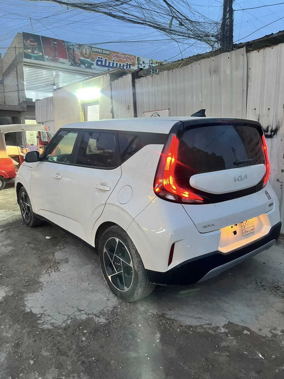 السعر. 120  وبل عافيه عل ياخذها   تلفون ***********
صول مديل 24 وارد أمريكي دخول جديد سياره جديده بمعنى الكلمة ماشيه 6 آلاف فول مواصفات من الفتحه للداخل تلث الأوان كشن كهربائي تحكمات شاشه تاب فول السياره جاهزه وجديده خير من تبديل جاملغ وبنيد وصور الحادث مرفقة بل منشور
