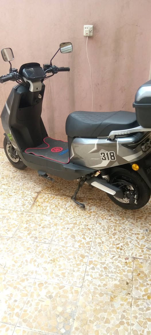 ماطور 318للبيع جديد ونضيف كلو شرط الموصفات معروفه  مراوس بسكنس او دراكون  وبيع 
ملفو2000

عالي وناصي زيون 

سويج2بصمه2

تشغيل عن بعد 

باتريات دبل

الاستفسار و التواصل ***********بي واتساب
