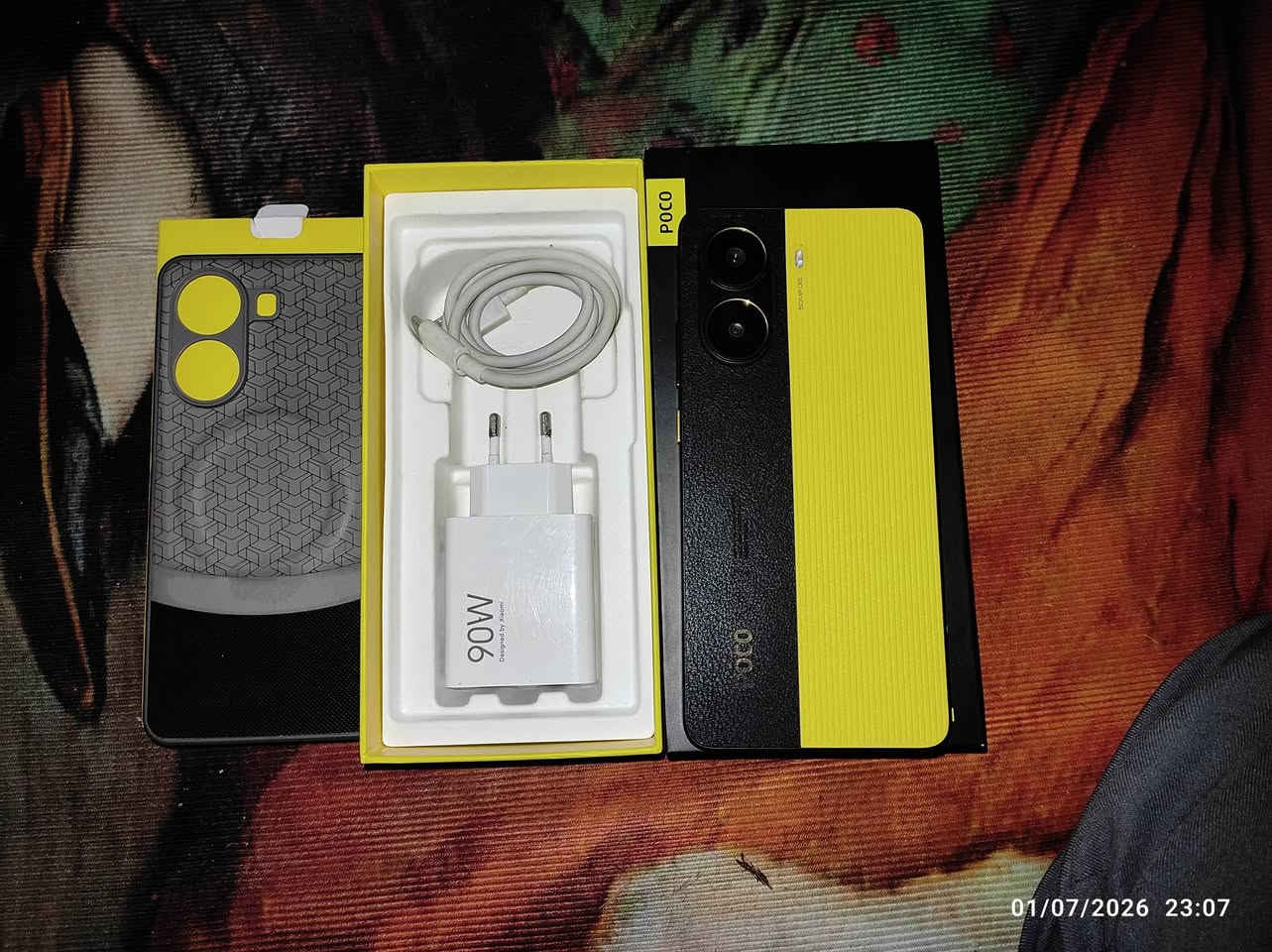للبيع poco x7 pro ذاكرة 256 رام 12
الجهاز غني عن العريف مواصفاته معروفة ببجي يشغل 120فريم
الجهاز نظافة 100% لامفتوح ولامصلح مكفول من كلشي تجي تفحص وتشوف بعينك استخدام قليل
السعر360مجاله قليل للتواصل واتساب ***********
