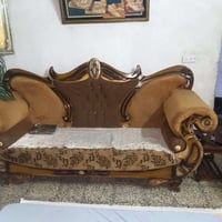 تخم 9 مقاعد 220 بي مجال بغداد غزاليه  كلش قوي ثكيل درجى اولى اي ستفسار...