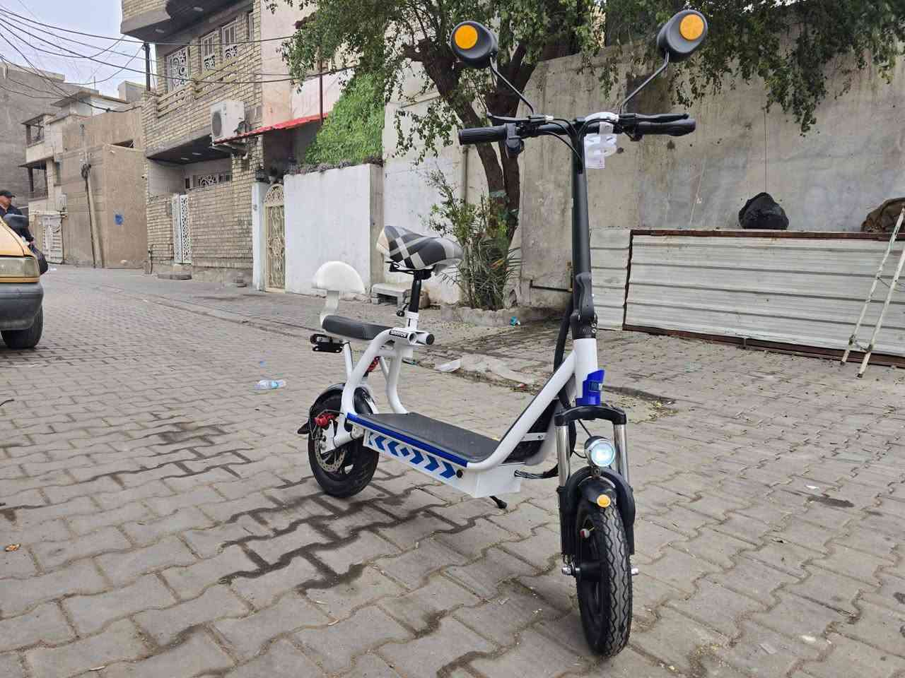 السلام عليكم دراجه شحن ياباني اصلي بطاريه ليثيوم كلش جديدة مابيهه اي نقص رقمي للتواصل ***********
