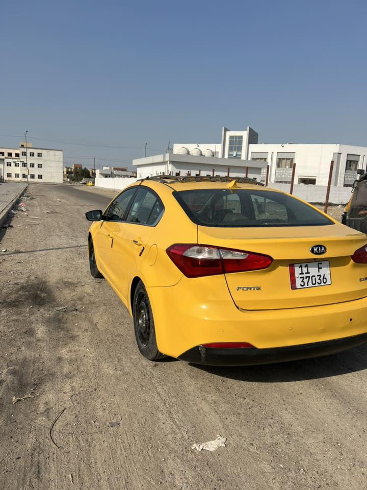 سلام عليكم فورتي 2015 وارد أمريكي سياره اليبل واحد مكينه ( GDl 2000 )وكير خير من الله تحكم ستيرن +مري شفط حساسات كأمره دواره  تبريد جديد صدر جديد تخم تاير جديد سياره جاهزه من كلشي الحادث مرفق في السونار مكاني بغداد الحسينيه الراشديه السعر 100 بيه مجال رقم ***********
