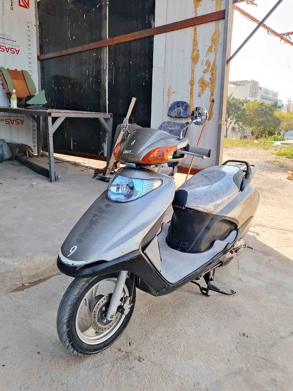 سلام عليكم
دراجة سبيسي للبيع مكفولة من كلشي مكينة كهربائيات سلف هندر اشاير لايت كلشي شغال السعر450 الف وبيها مجال للشراي والشراي يخابر***********
