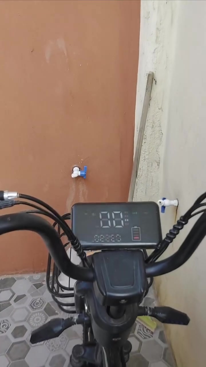 سعرو ١٣٠  وبيه مجال بطاريات هابطه  نضافه فول كلشي شرط شغال


**إذا كنت صاحب هذا الإعلان وتريد حذفه لأي سبب، رجاءا أرسل رسالة إلى الدعم الفني**