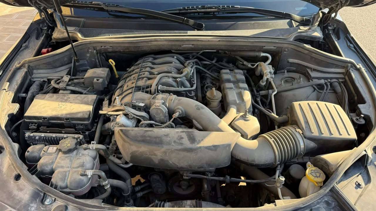 دورنكو ٢٠٢٣ 
Sxt 
محرك ٣٦٠٠ 
٧ راكب 
٣ قطع تبريد 
بدون صبغ تبديل قطع نفس اللون 
باسمي مداور مباشر 
السعر ٢٧٥
حله شارع ٦٠ 
***********
