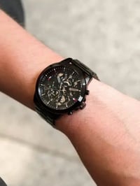 ساعة • سير حديد اسود • سوق الشيوخ