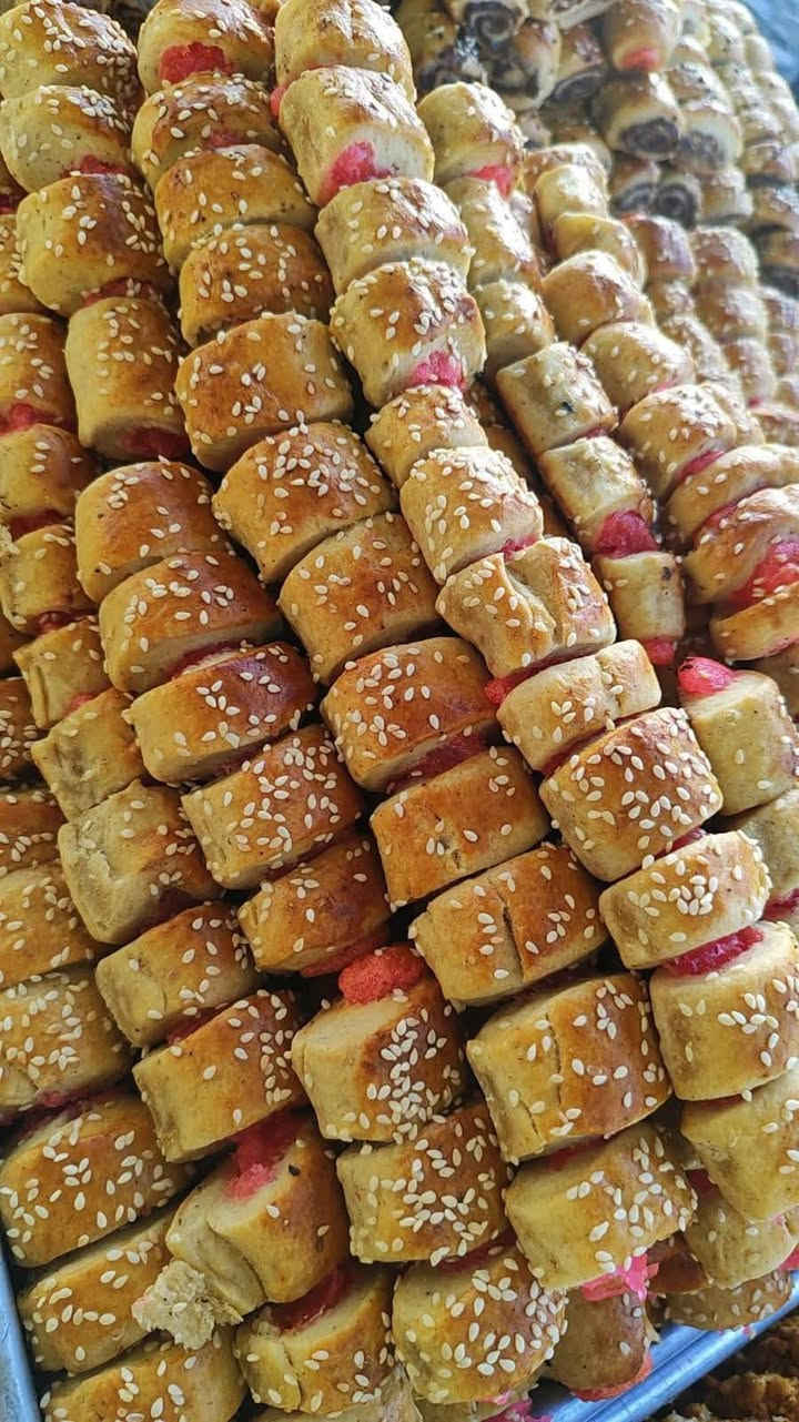 السلام عليكم. خلفه معجنات. حاجه شغل. سكنت بغداد ***********
