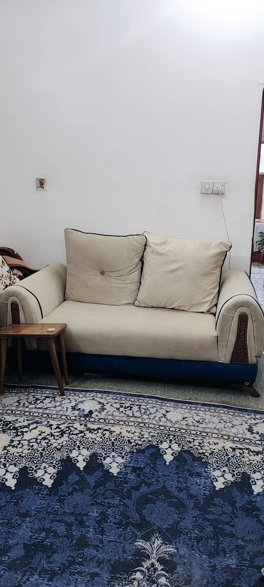 مرحبا تخم 
قنفات معروض للبيع السعر ما نختلف عليه الي يريده راسلوني ع الخاص


**إذا كنت صاحب هذا الإعلان وتريد حذفه لأي سبب، رجاءا أرسل رسالة إلى الدعم الفني**