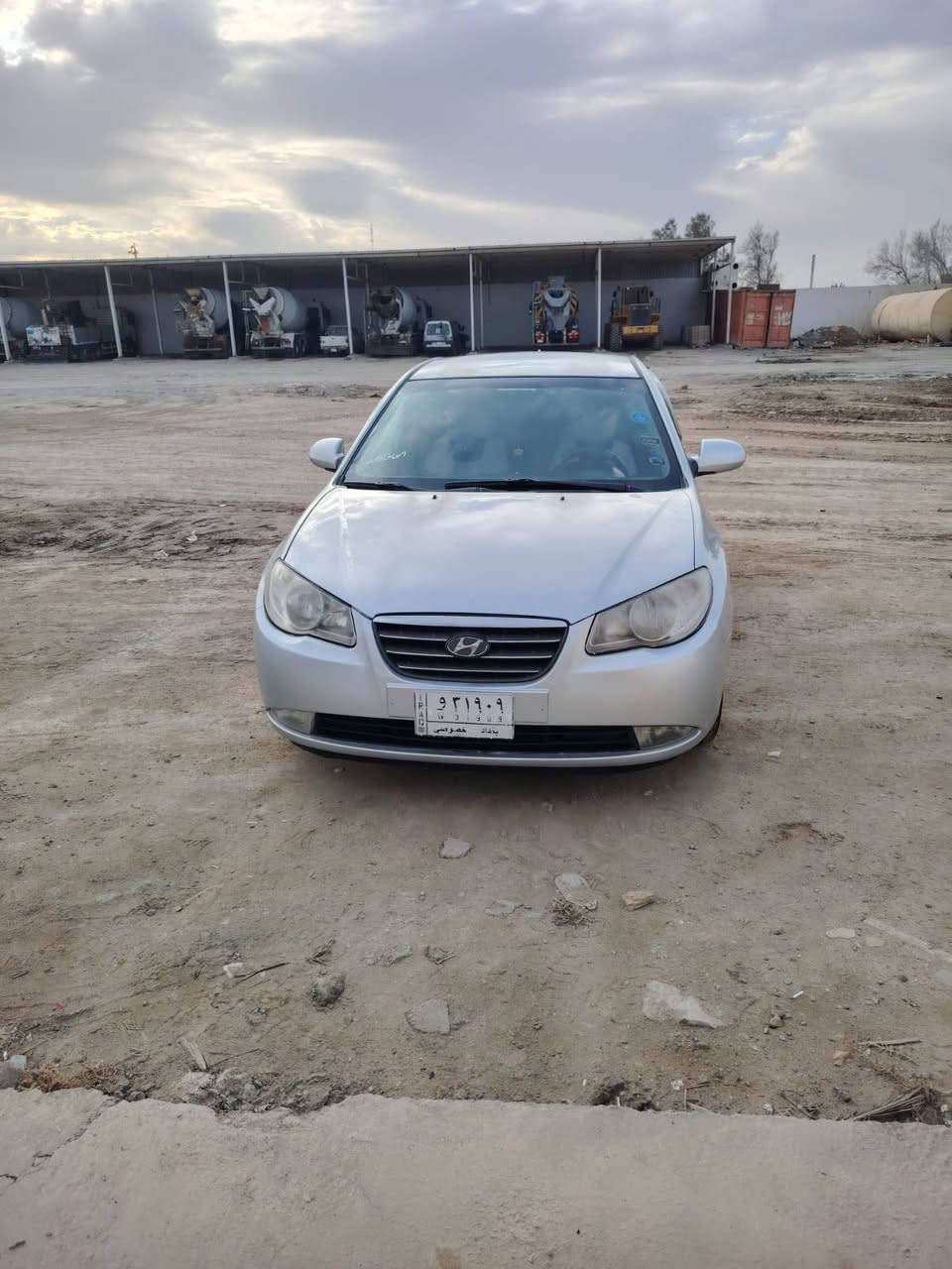 سلام عليكم افانتي ٢٠٠٨ كير محرك صدر تبريد مكفول سيارة حلوة وناعمة ترايك وين ميعجبك سيارة ماطالعة ولا مشتغل بيه ابد ولله شاهد سيارة تخبل مال جناي 
مرواس افانتي ابيض  شعندك نزل سعر ١٠٠ وبيه مجال مكاني بابل جبلة *********** ***********
