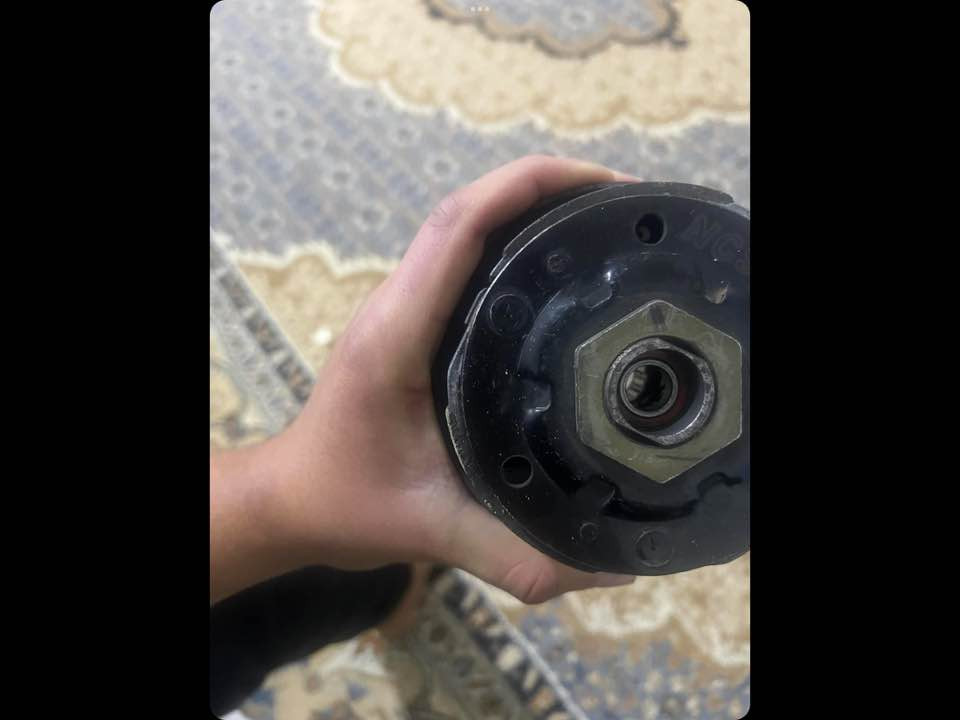 كلج خلفي انسي وأي ويه صفاكه انسي واي الكلج مال مكاين اكبر شرط ما مشتغل بل العراق  ويا كابريتر قفاز حجم 26


**إذا كنت صاحب هذا الإعلان وتريد حذفه لأي سبب، رجاءا أرسل رسالة إلى الدعم الفني**