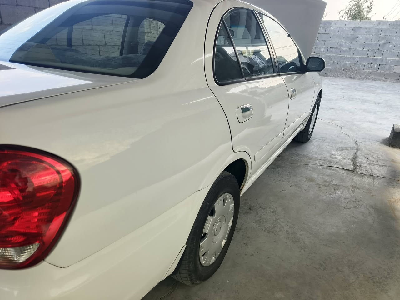 سلام عليكم سني ياباني موديل ٢٠١٠ محرك اسود بيها ملاحظه كلش بسيطه بالبنيد والباقي على الشركه
رقم بابل دولي بأسمي السعر ١١٠ 
مكان السياره بابل جبله واي استفسار ***********
