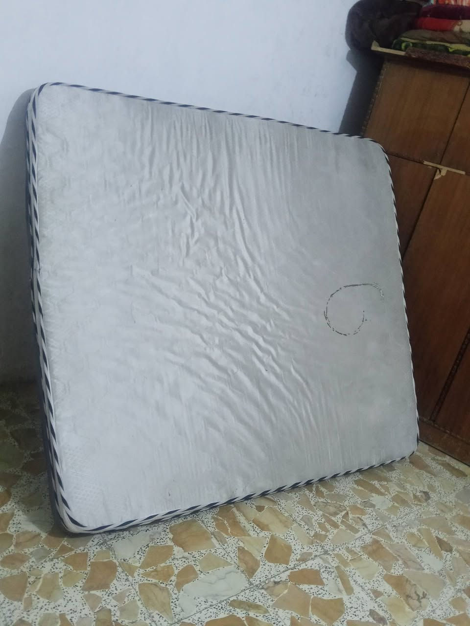 دوشك جربايه مستعمال بس نضيف مابي شك لا نازل مكاني بغداد الشعب سعر 50


**إذا كنت صاحب هذا الإعلان وتريد حذفه لأي سبب، رجاءا أرسل رسالة إلى الدعم الفني**