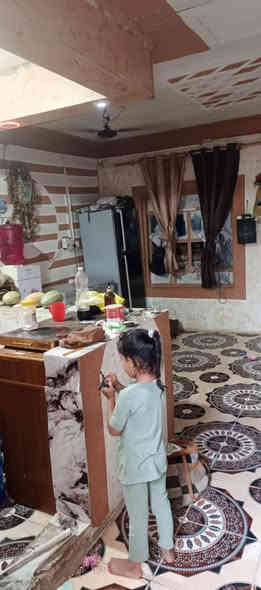 سلام عليكم  بيت 50متر غرفه وصاله  ومطبخ شارع دور الحوزه  يم حسين الجنابي  السعر 11 وبي مجال مكتب سلام شبلاوي  ***********
