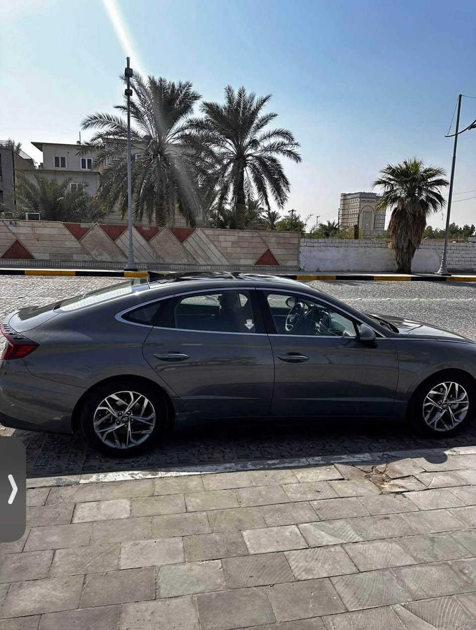 سوناتا 2021 وارد أمريكي الون فيلي  رقم سليمانيه رقم الشكل الجديد تحويل او وكاله 
محرك 2500 تنفس طبيعي
حادث بنيدوقطعتين كلير امريكي فقط السياره بدون ايرباك كفاله لغد شاصي دواخل كلها سليمه  ممشاهاا (66)الف mi
مواصفات معروفة
1-بصمة تشغيل
2-تشغيل عن بعد
3-ترحيب عند الاقتراب
4-قيادة ذاتية
5-تحديد مسار
6-تنبيه خروج عن المسار
7-رادارات 360درجه
8-شاشة دجتل
9-داخل اسود
10-كشنات تدفئة وكشن السايق كهرباء
11-كامرة دوارة
12-لايت +بك لايت led
13-٤ انضمة قيادة
14-أوتو هولد
15-سايد بريك دكمة
16-أشاير بالمري
17-جنطة ذكية وترحيب 
تصليح كاسكيت درجه اولى 
السعر  160وبيها مجال /الاتصال ع الرقم 
0773 033 3403
/متوفرواتساب/مكان السياره البصره Singapore
