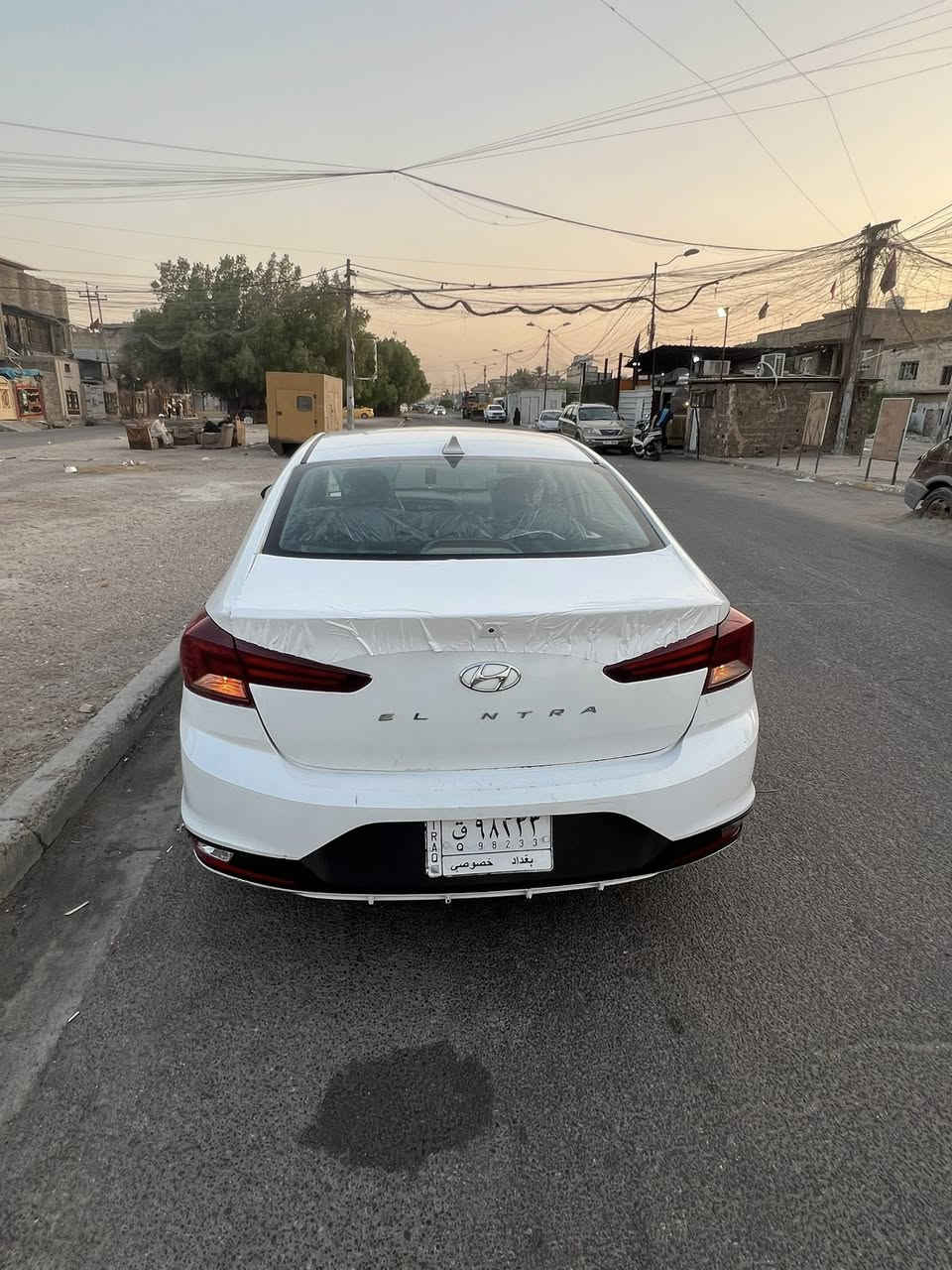 الانترا موديل2020 وارد امريكي حادثه خلفي بيها 5 قطع السعر 120 وبيها مجال قليل ***********
